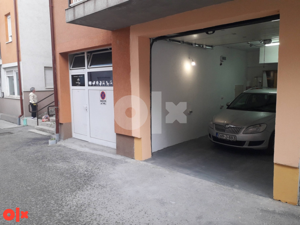 NOVA GARAŽA pored MAKOVA 2