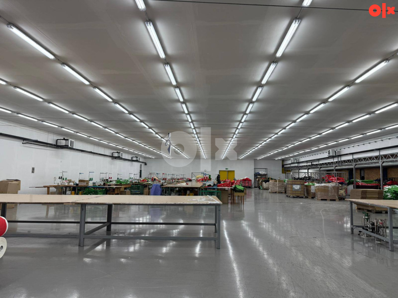 Poslovni prostor  12.000m2 13