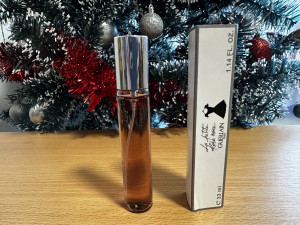 Guerlain La Petite Robe Noire