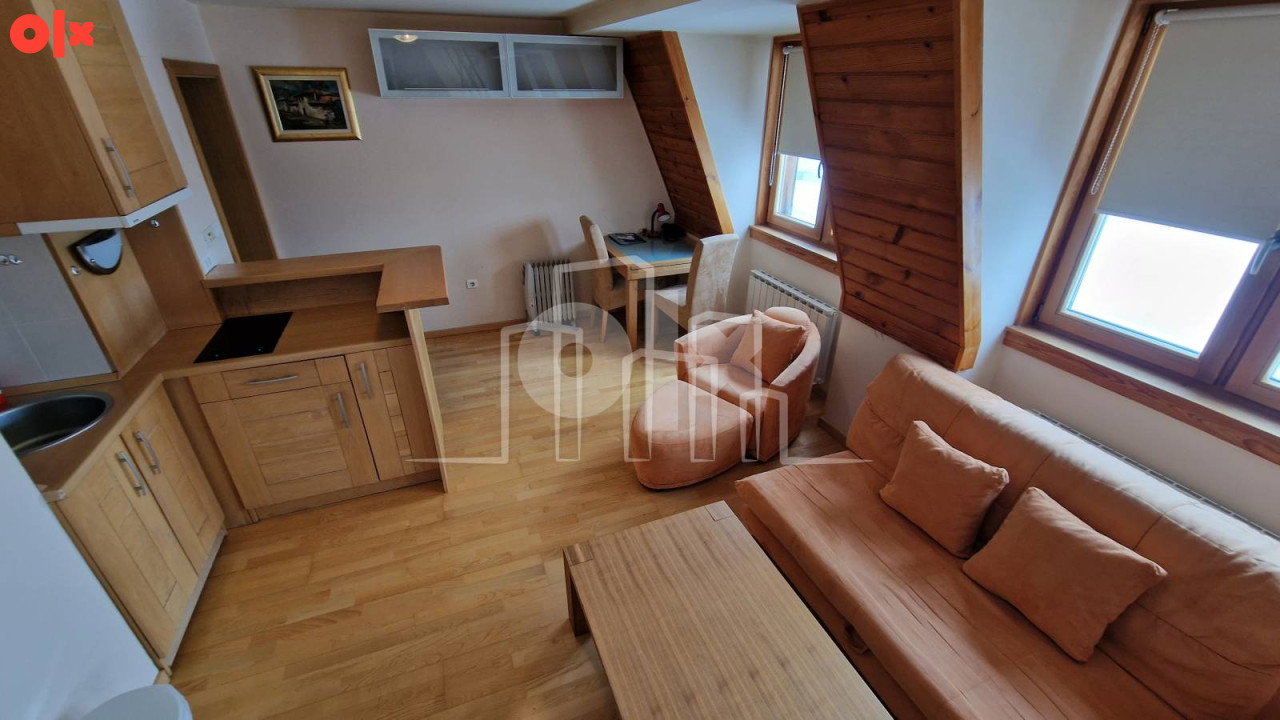 Dvoetažni apartman 73m2 ApartHotel Vučko Jahorina 17