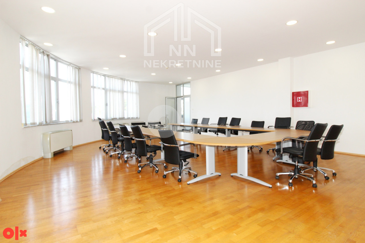 NN Nekretnine: Poslovni prostor 325m2 - Rajlovac 3