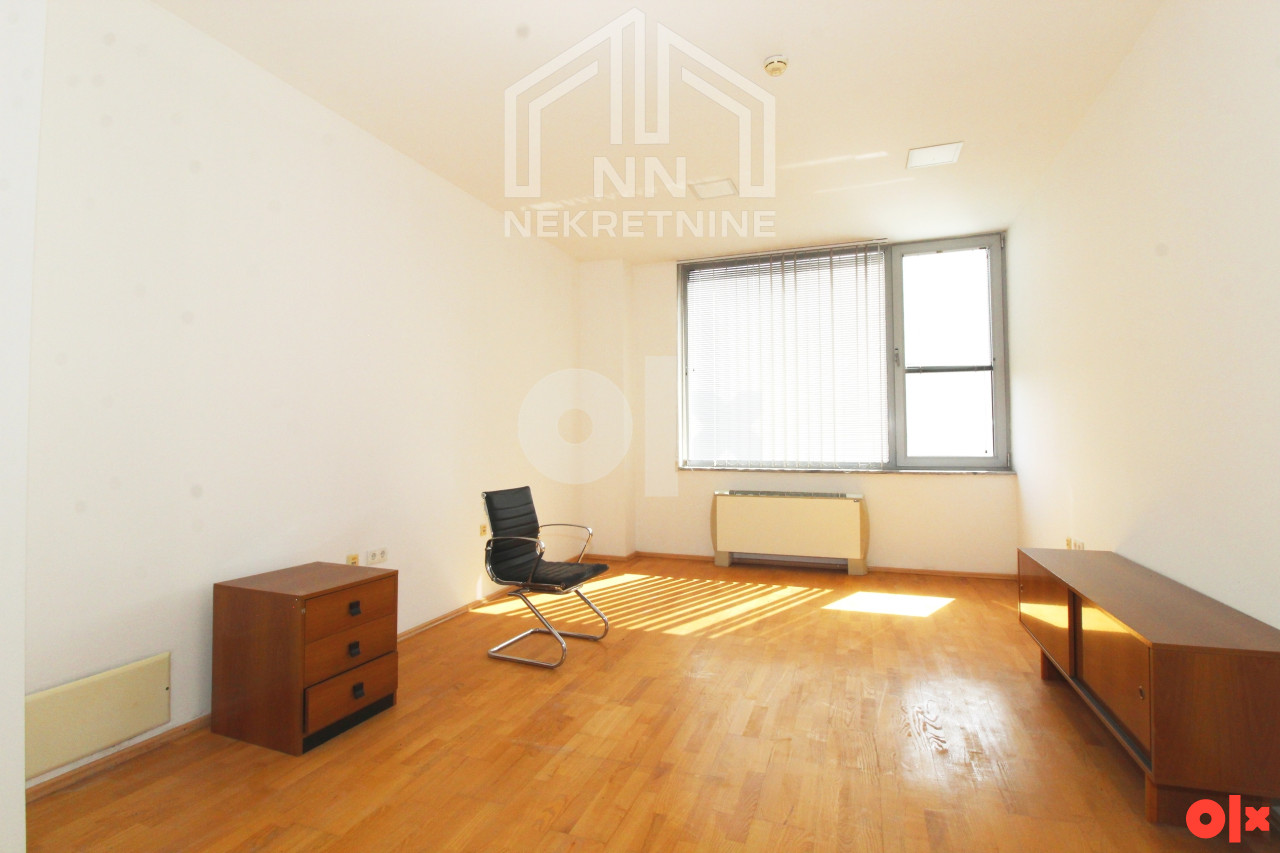 NN Nekretnine: Poslovni prostor 325m2 - Rajlovac 16