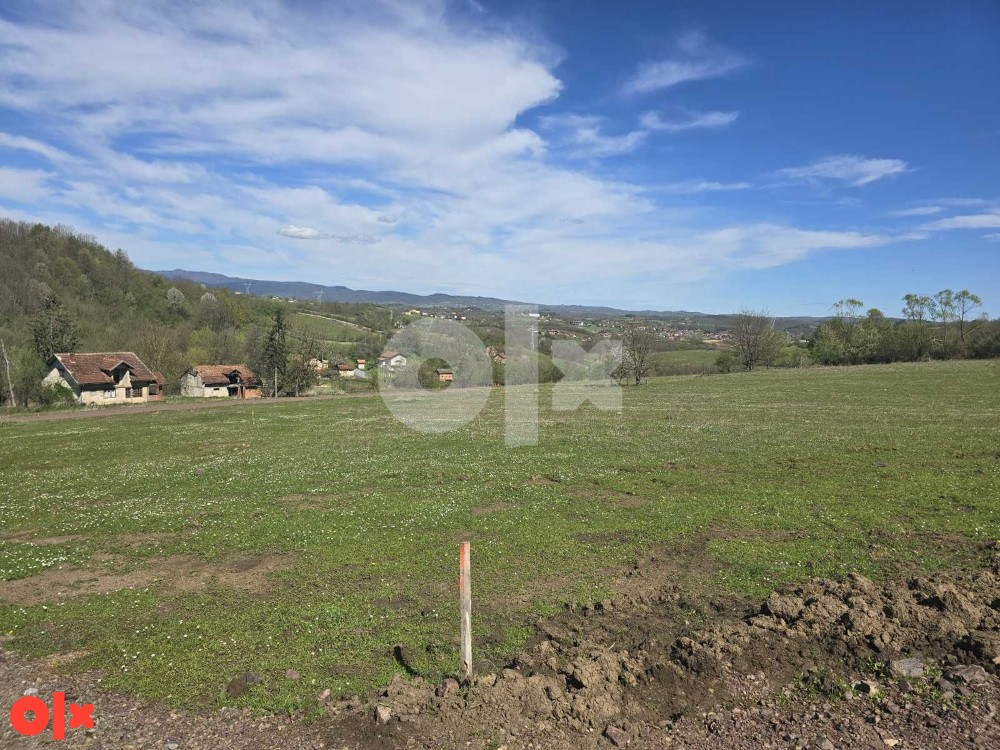 Zemljište, plac, placevi, potok. 10