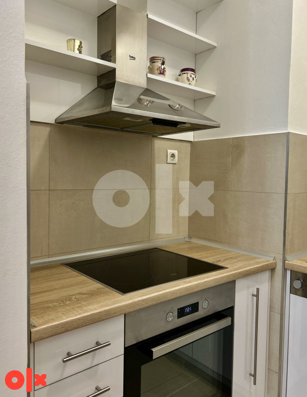23 Stan na dan Banja Luka s pogledom na trg ,centar 065 978 328 15