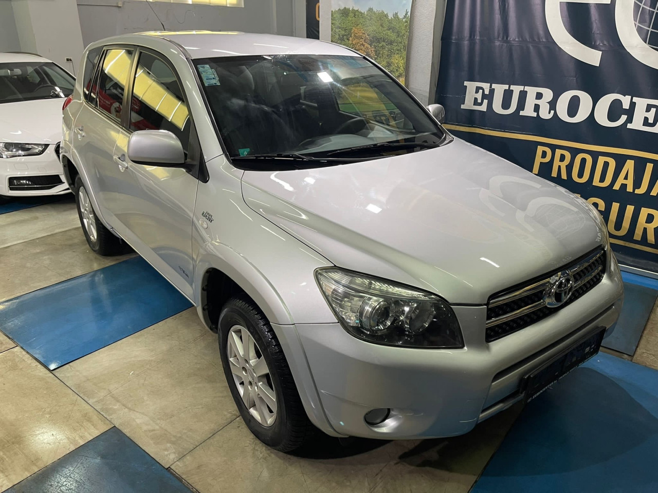 TOYOTA RAV4 D-CAT 4x4 , 2006 GOD, ALU FELGE, KLIMA