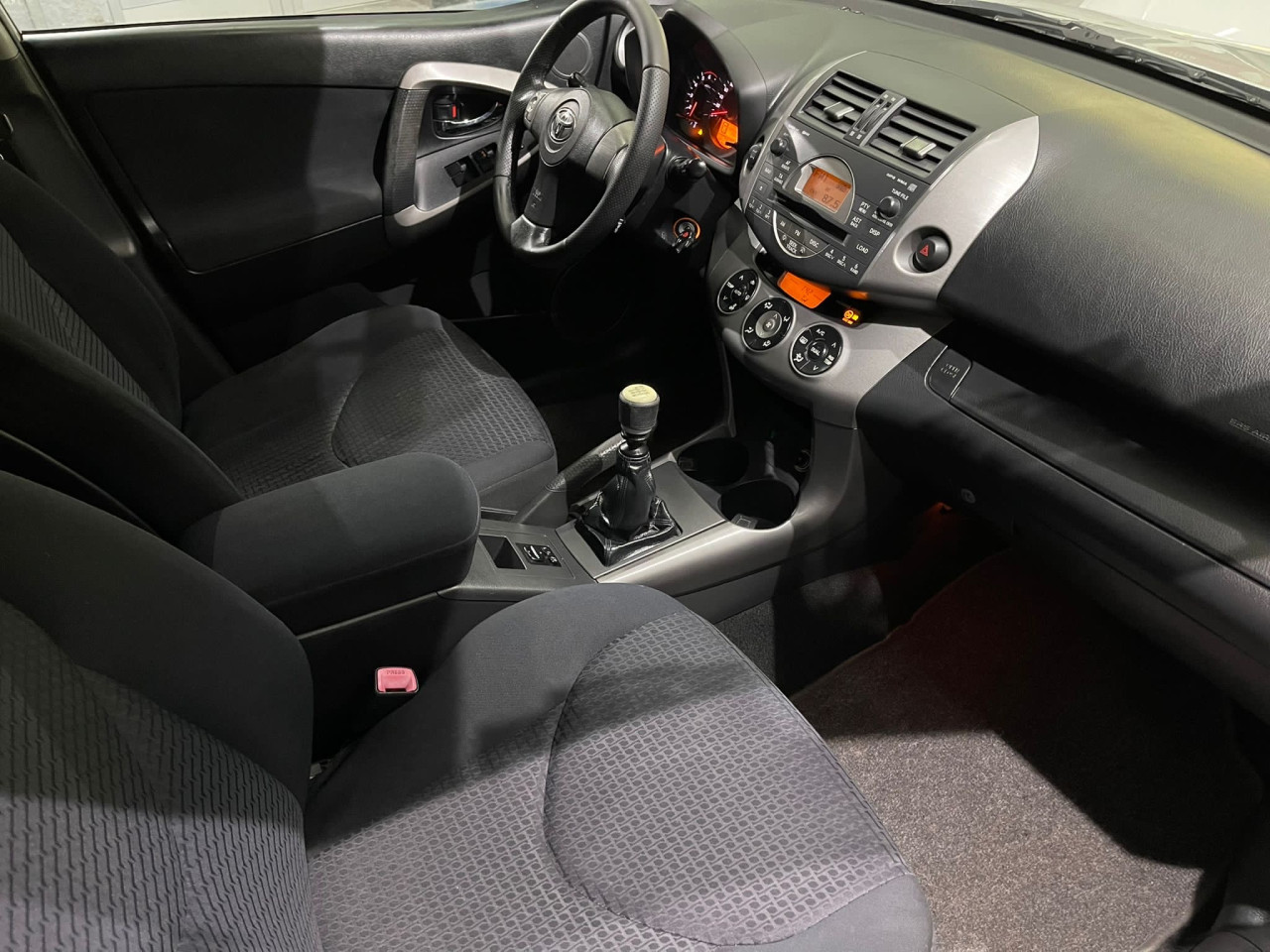 TOYOTA RAV4 D-CAT 4x4 , 2006 GOD, ALU FELGE, KLIMA