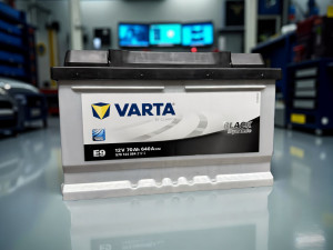 Akumulator VARTA 12V 70Ah 640A Black Dynamic (D+)