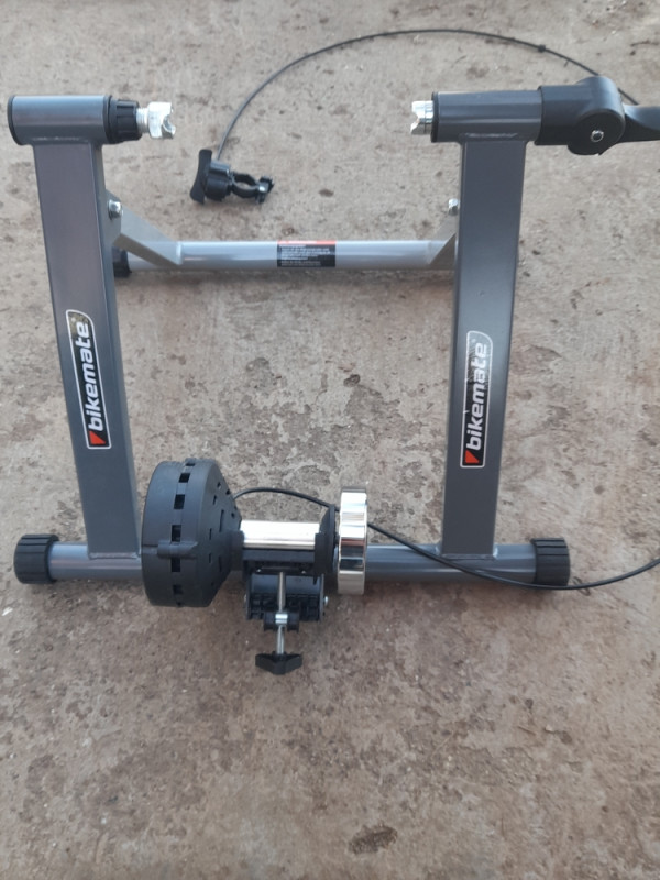 Trenazer BIKEMATE sa regulatorom opterećenja