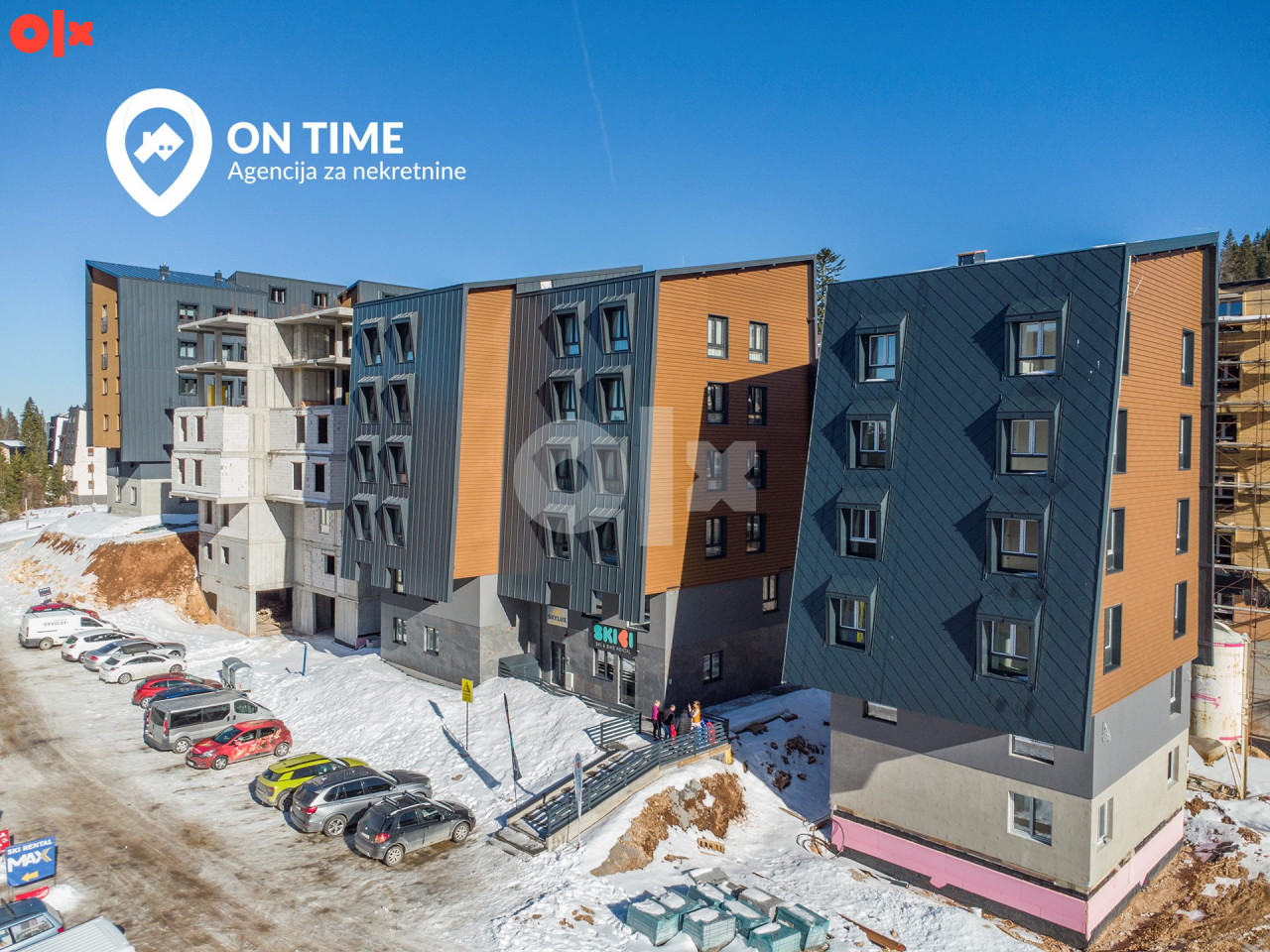 ON TIME prodaje: Apartman, četverosoban, Jahorina 12