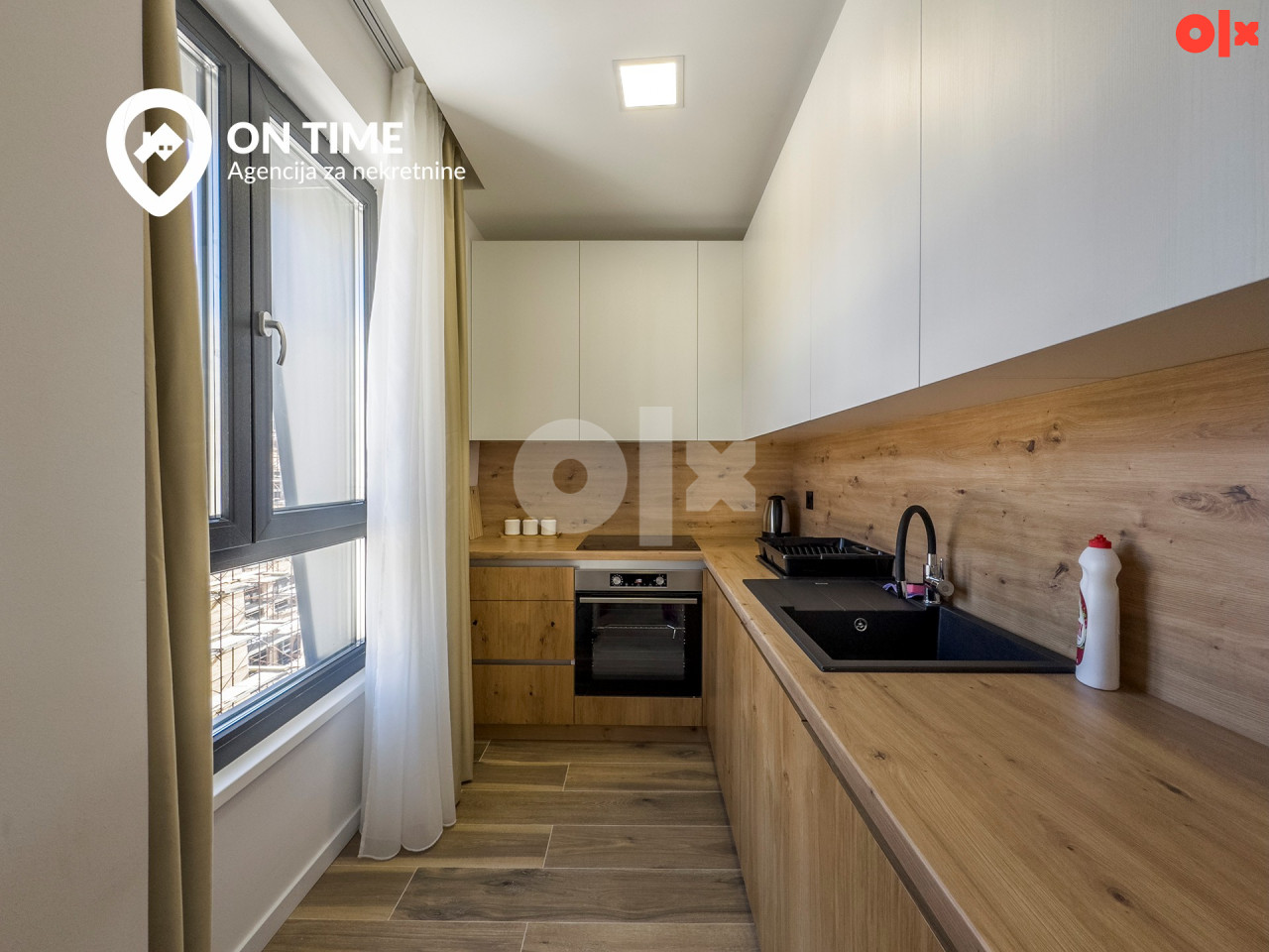 ON TIME prodaje: Apartman, četverosoban, Jahorina 20