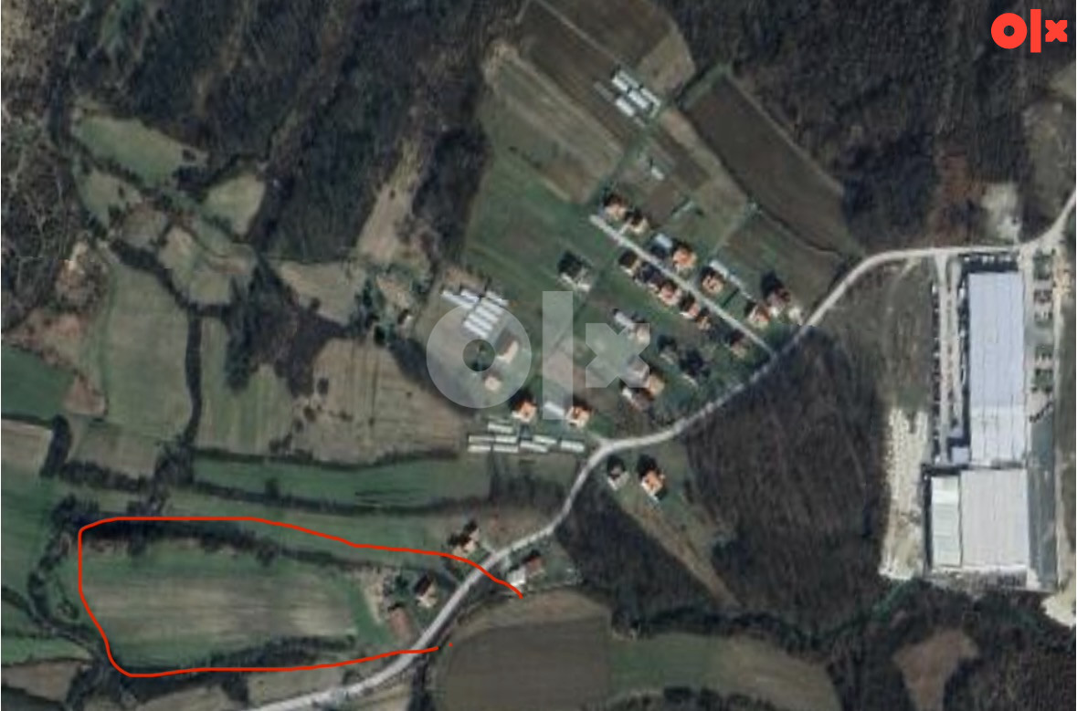 Zemljište sa kućom i pomoćnim objektima Tuzla Zivinice 28000 m2