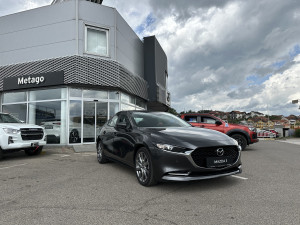 2025 Mazda3 SDN X186/AT/ Centre Line - VOZILO U SALONU