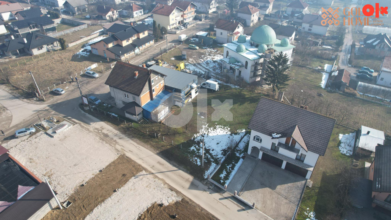 Kuća sa poslovnim prostorom i halom u Vitezu – pohled 5