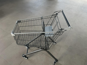 Potrošačka kolica za markete (prodavnice)