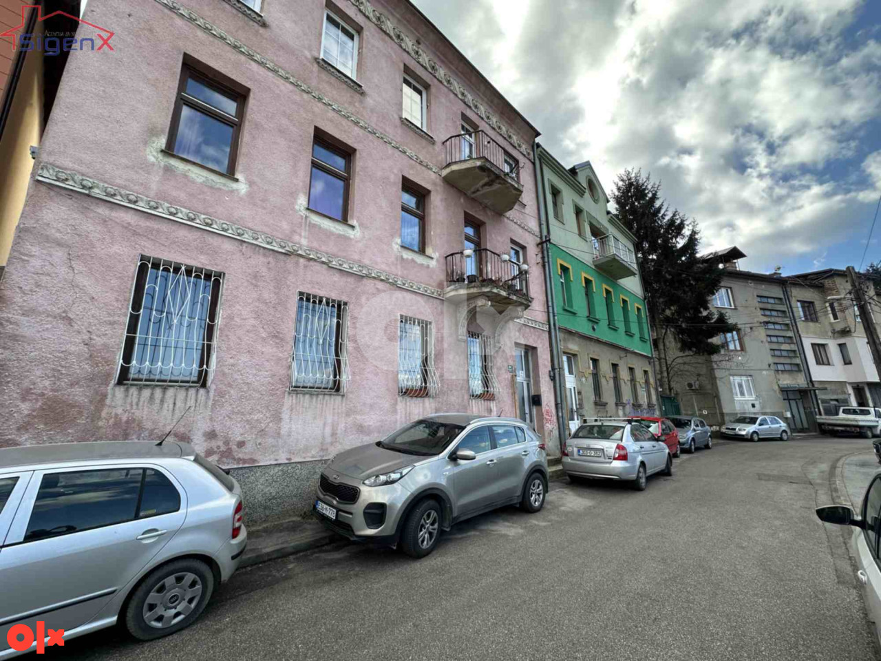 Dvoetažni petosoban stan / Skenderija / Centar
