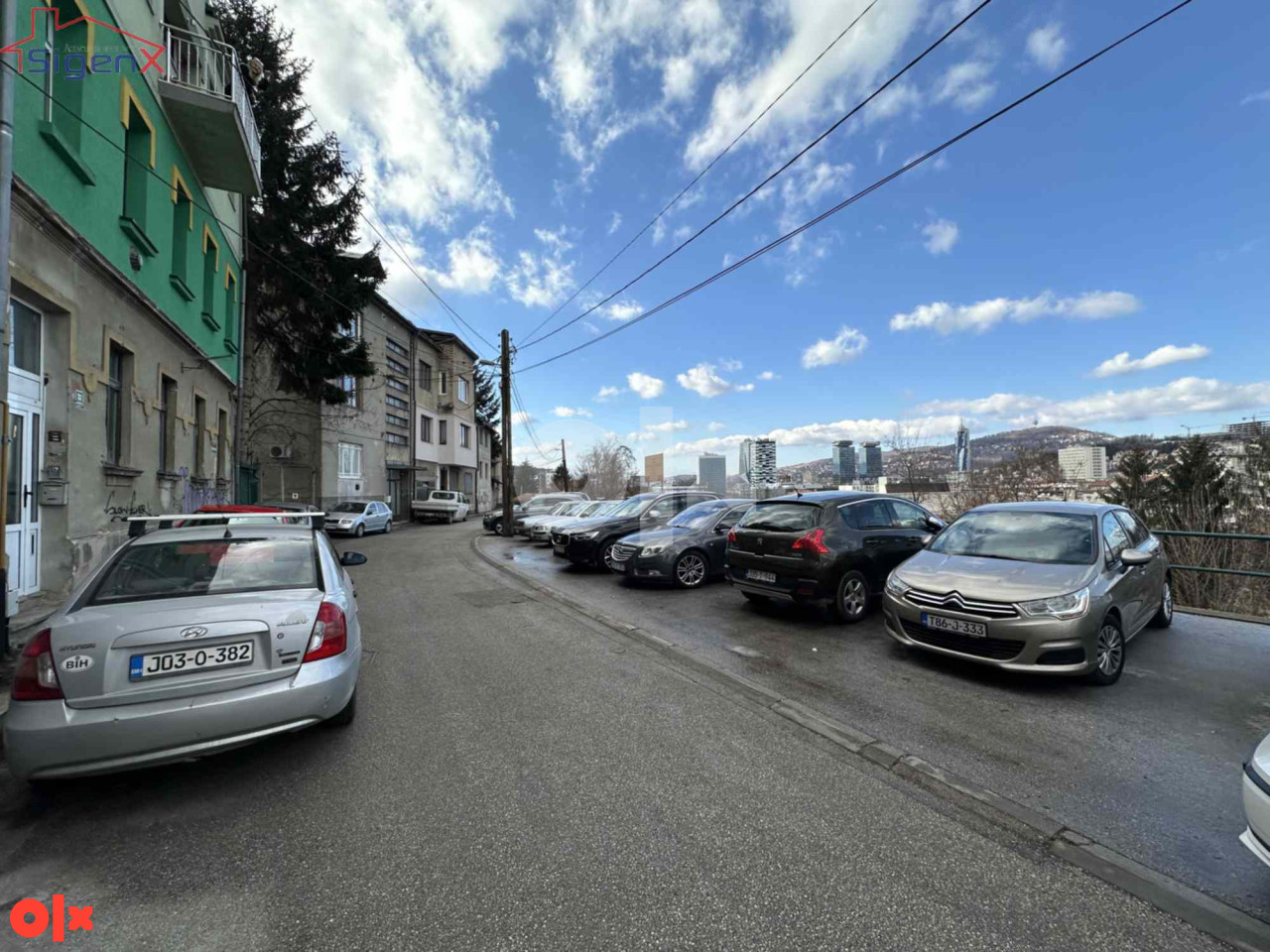 Dvoetažni petosoban stan / Skenderija / Centar 23