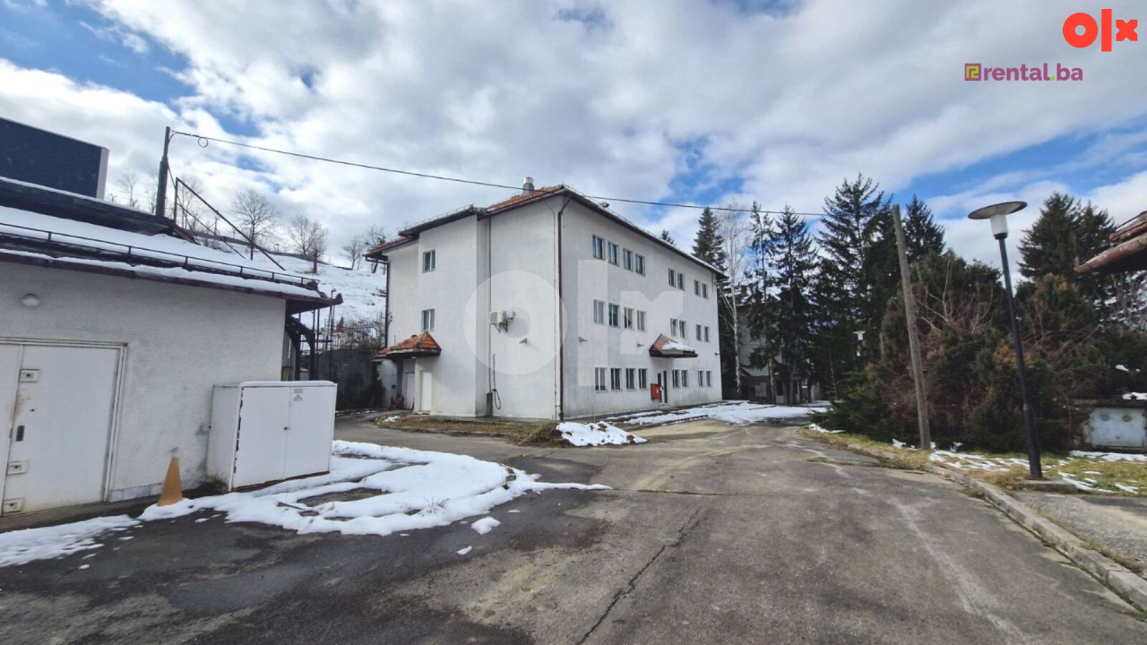 Poslovna zgrada 1000m2 Zemljište 10000m2 Prodaja Kobilja glava 8