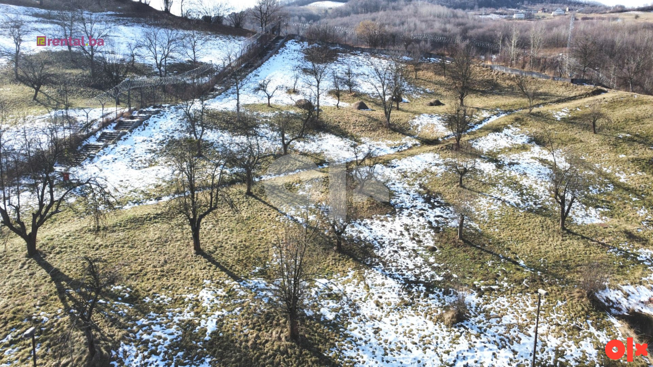 Poslovna zgrada 1000m2 Zemljište 10000m2 Prodaja Kobilja glava 11