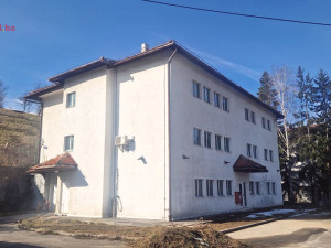 Poslovna zgrada 1000m2 Zemljište 10000m2 Prodaja Kobilja glava photo 3