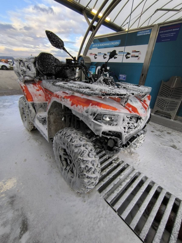 RENT A QUAD PRIJEDOR KOZARA IZNAJMLJIVANJE ATV CFMOTO  RENTA