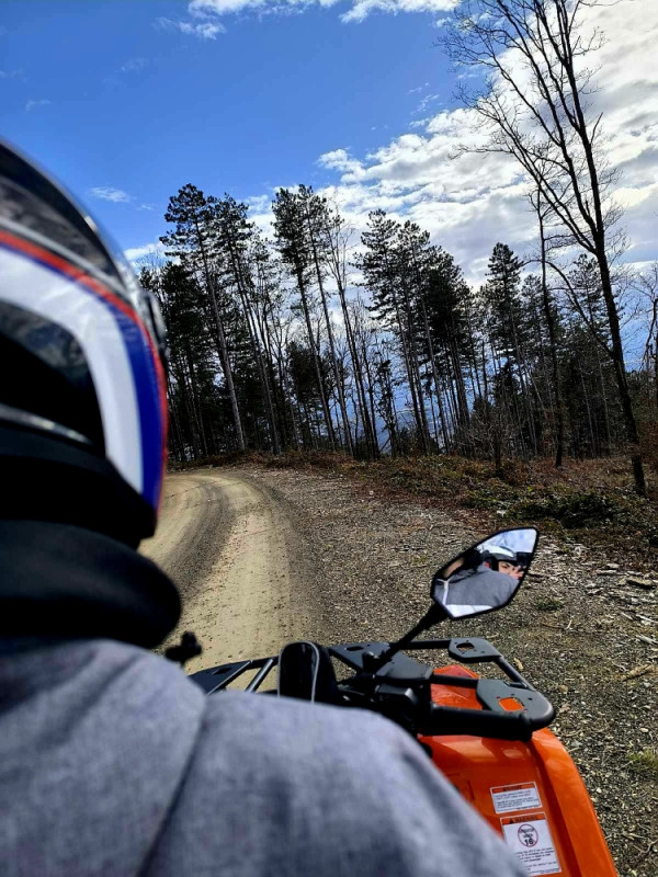 RENT A QUAD PRIJEDOR KOZARA IZNAJMLJIVANJE ATV CFMOTO  RENTA