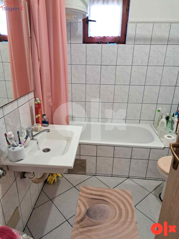 SIGENX prodaje: Kuća sa zemljištem / Gornji Kotorac 14