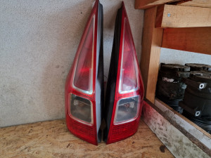 Stop svjetla renault megane karavan