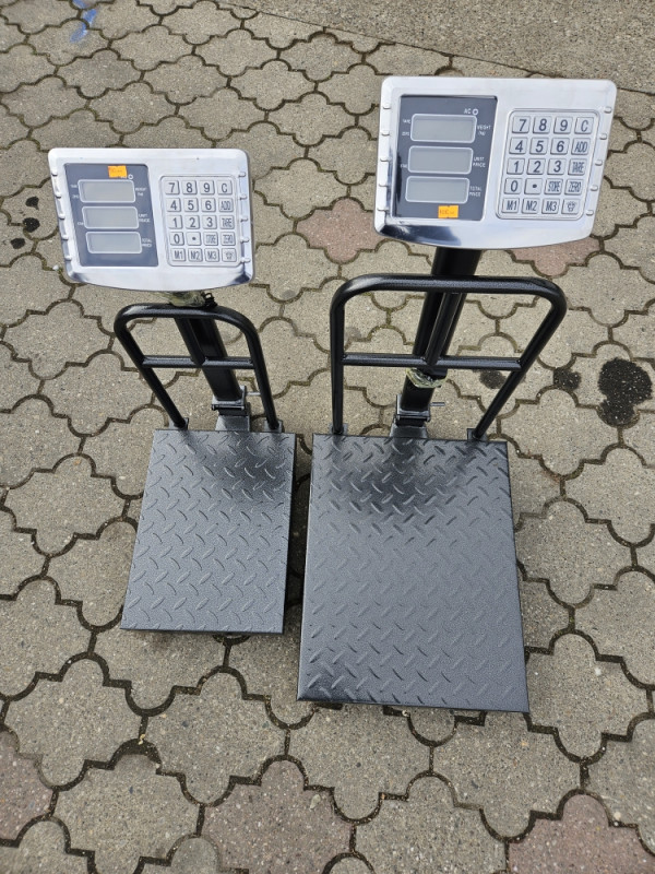VAGA DIGITALNA VAGE 300KG I 200KG SA NASLONOM