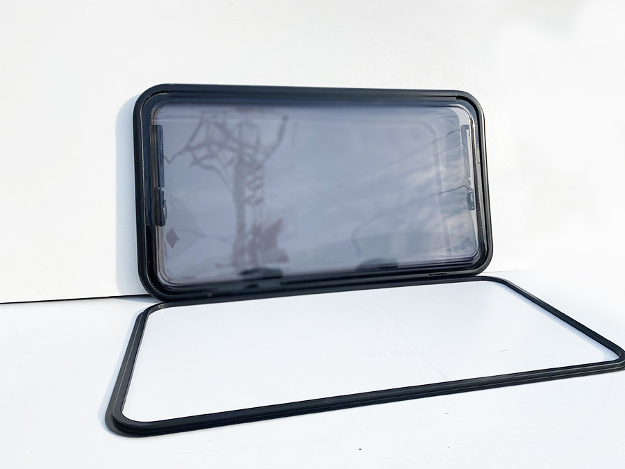 Kamper prozor 900 x 500 plexiglass