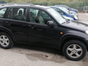 Dijelovi wagen Toyota RAV4 (fotografija 2)