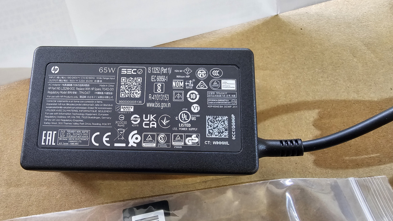 Adapter - Punjač HP 65W Smart AC Adapter