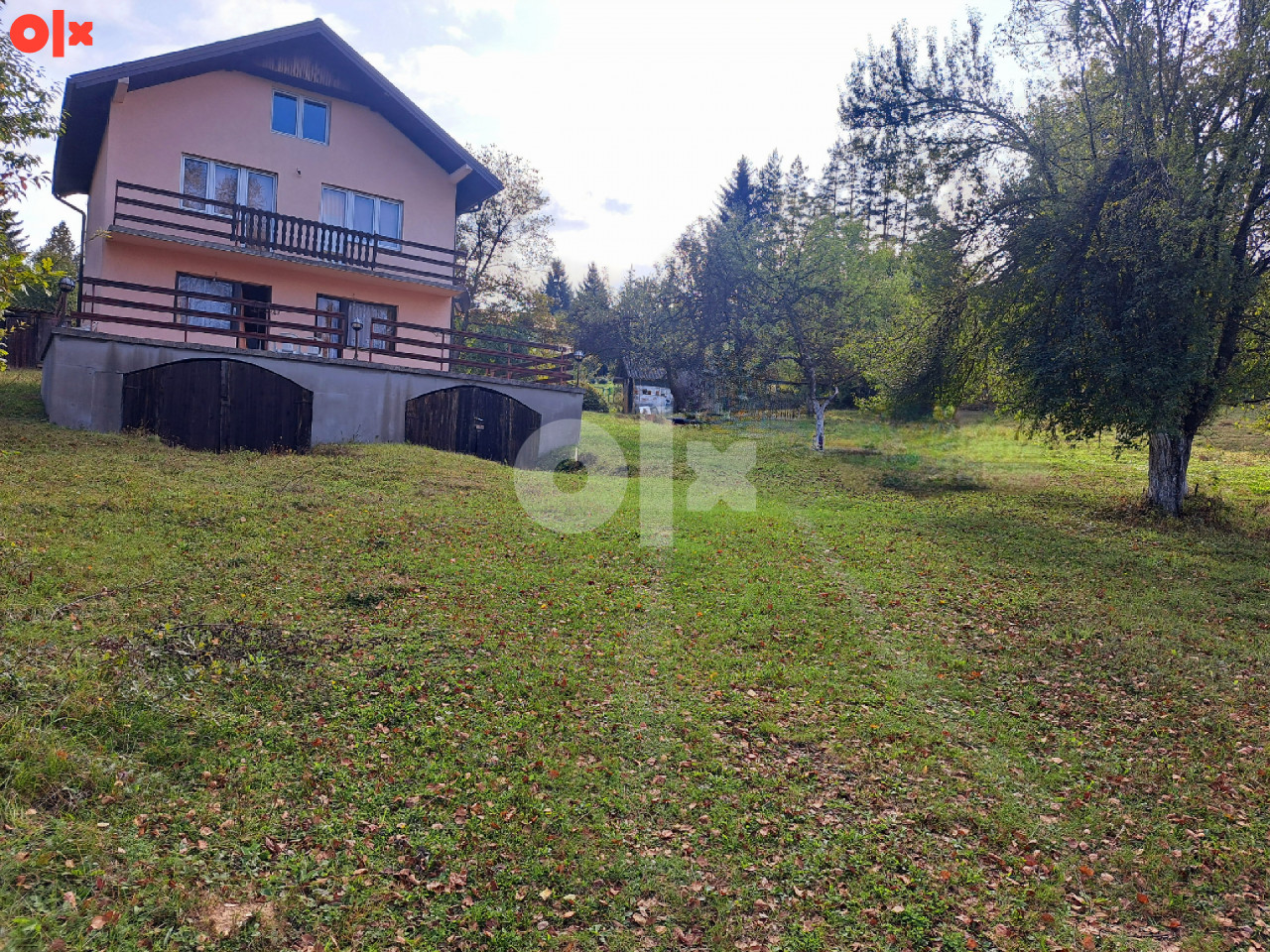 Atraktivna parcela 2900 m2 i kuća, Kobiljača, Rakovica 3