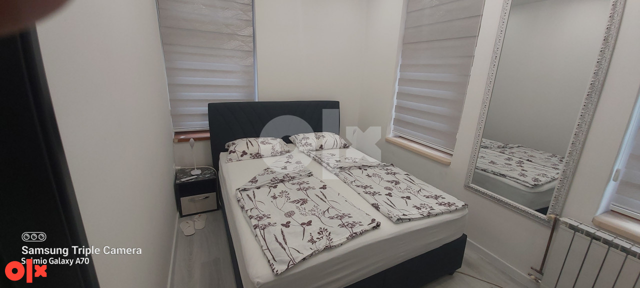 STAN NA DAN-CENTAR GRADA STUDIO APARTMAN , (061237284)