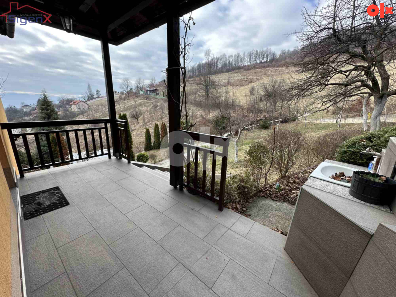 SIGENX prodaje: Vikendica Novi Grad Ahatovići 897m2 17