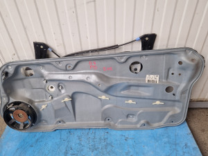 Volkswagen Golf 4 podizač stakala PD 1J3837730AE 2001G
