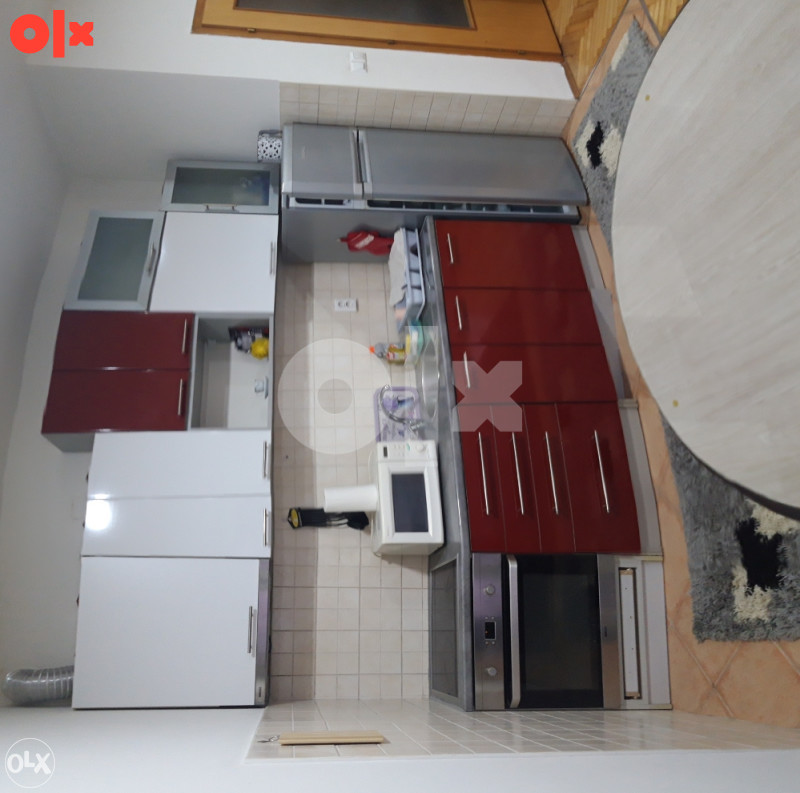 Iznajmljujem stan kod Mejdana, Tuzla 49m2 4