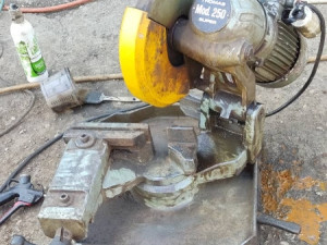 Zega pila maja za metal pila pod uglovima Thomas