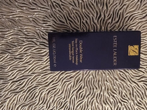 Este Lauder puder