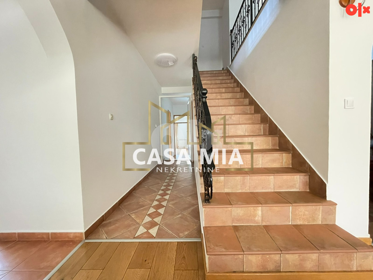 CASA MIA / Kuća 400 m2 / Nedžarići / Ilidža 17