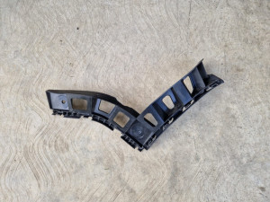 Zadnji desni nosac zadnjeg branika VW Tiguan 5N0807394A 2007-2011