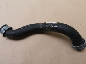 Crijevo vode Mercedes w212 w204 w207 w219 A2045011582