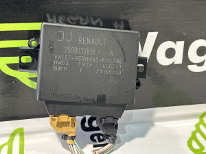 Elektronika parking senzora Renault Megane 2011 (fotografija 1)