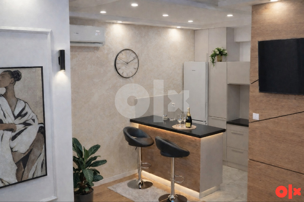 Extra Apartman - City Center with Parking 2