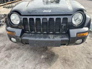 Branik hauba Jeep Liberty