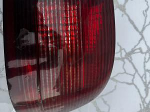 Porsche cayenne desno stop svjetlo