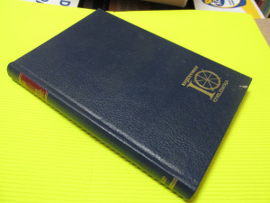 ETJEN SURIO,  DVESTA HILJADA DRAMSKIH SITUACIJA