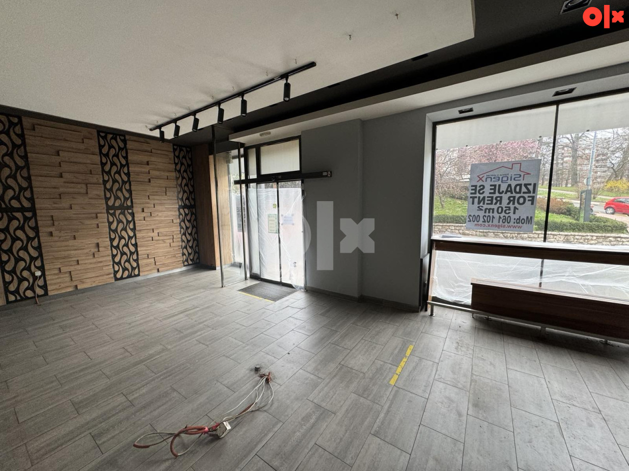 Poslovni prostor Sarajevo - Centar 150m2 + ljetna basta 30 m2 2