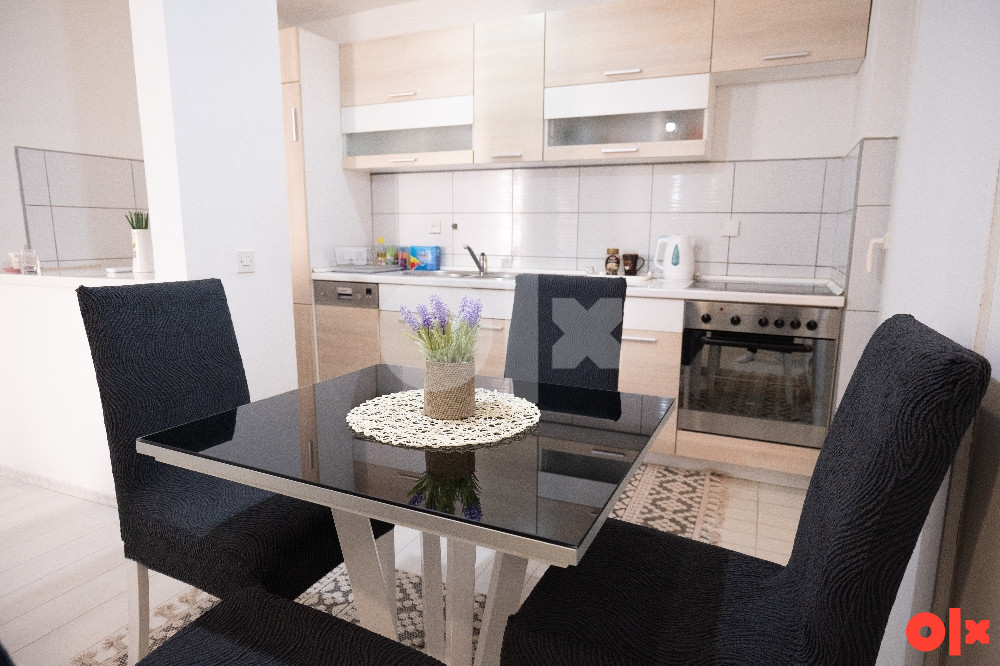 Stan na dan (cijeli apartman) - Grandeur Apartment/Parking 16