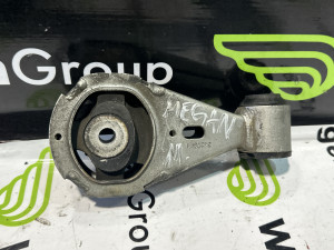 Nosac motora Renault Megane 2011 (fotografija 3)