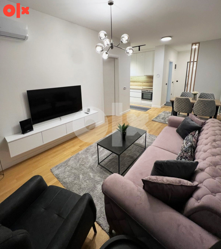Bulevar premium Stan 58m2 sa garažom i ostavom